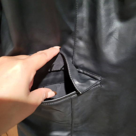 Baccini Women's Midnight Blazer - Picture 6 of 16